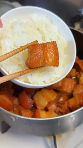 Thịt kho dễ nấu nhất 😬  #thitkhotau #ancungtiktok #nauancungtiktok #xuhuongtiktok #xuhuong #vietnamfood #japan 