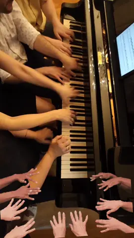 8 hands, one piano!  #piano #crazypiano #8hands #hands #pianohands #funnyvideos #funny #fy #fypシ 