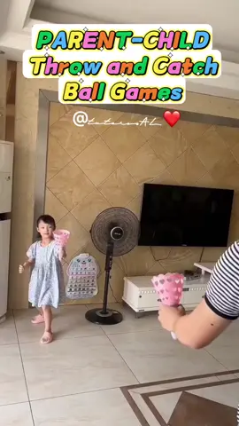 Best game for Parent and Child Ball Catching Game… bonding games with kids, game ideas for kids#gamesideas #kidsactivities #kidsgames  #tiktok 