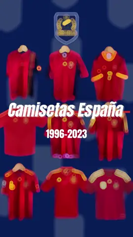 Todas las camisetas de la selección española 🇪🇸 de los últimos 27 años 🏆🏟️⭐️ ¿Cuál es tu favorita?🤔 La gran mayoría las puedes encontrar disponibles en nuestra web! 🔥🔥 #adidas#españa#futbol#eurocopa#mundialdefutbol#fifa