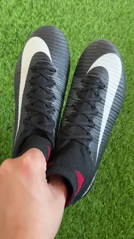 Nike superfly V 🤩 #footballboots #footballl #football #footballvideo #soccercleats #footballtiktok #cleats #Soccer #newboots #nike #nikefootball #nikesuperfly #cr7 