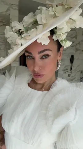 Hat day 👒 #royalascot2023  #royalascot #hatday #hat #fashiontiktok #fashion #fashiontok #StreetStyle #StreetFashion #royals #royal 