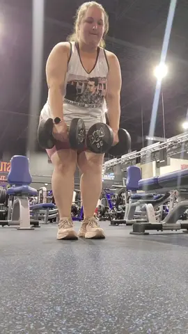 #pull #back #biceps #deadlift #hamstrings #glutes #weightlifting #strong #GymTok 