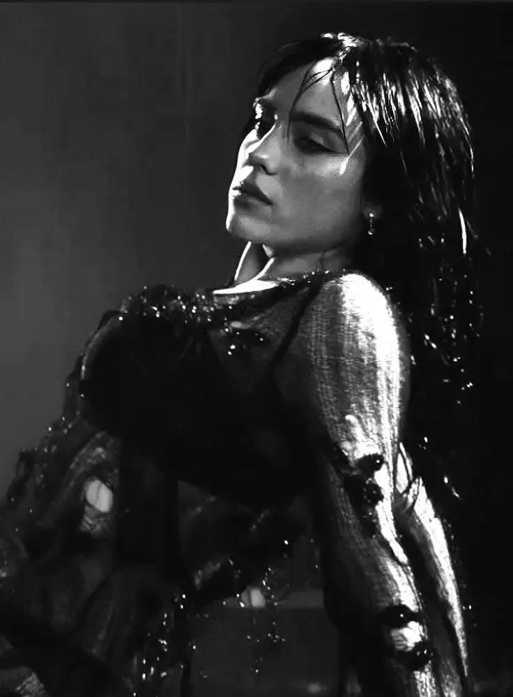 Billie black and white photos ♠️🤍 #billieeilish #billiemygf #billiefyp #billieeilishfan #billiestan #billieeilishfan #billiefans #fypシ 