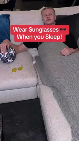 You need to wear blue light glasses when you sleep and start biohacking #biohacking #bluelight #bluelightglasses #sleep #melatonin #sleeptips #bettersleep 