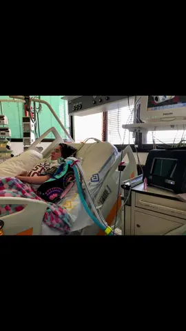 Tři roky od první dávky prvního léku na SMA. Tři roky plné naděje a pokroků.  Tři roky nového života 🥹 #TřetíSpinrazeniny #TřiRokyLéčby #AnčaSeLéčí #VděčnáZaŽivot #grateful #miraclehappens #Spinraza #fightfortreatment #spinalmuscularatrophy #Atrofka 