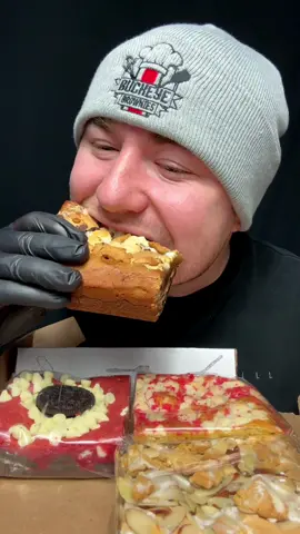 First time having Buckeye Brownies 😩 @Buckeye Brownies #asmrmukbang #mukbang #asmreating #brownies 