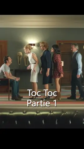 Un groupe de patients soignent les malades et les guérissent#film  #movie  #cinéma  #patient #malade #toc