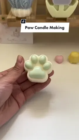 🐾 Light up Your Space with our Adorable Paw Candle! 🕯️✨ Illuminate your home with the enchanting glow of our Paw Candle. Crafted with love and designed to capture hearts, this charming candle will bring warmth and joy to any room. Let the paw-shaped flame flicker and create a cozy atmosphere that reminds you of the unconditional love of our furry friends. #candles #soycandles #scentedcandles #soywaxcandles #candleshop #candlestick #handpouredcandles #handmadecandles #luxurycandles #yankeecandles #candlesofinstagram #bookishcandles #ilovecandles 