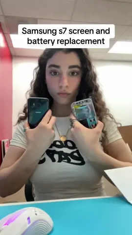 Oh how much i love repairing samsungs, theyre so simple. #fyp #techtok #technician #repairshop #supportsmallbusiness #techbaddies #halloftech #phonerepair #techshop #techrepair #techniciansoftiktok #techtoktips #california #lamirada #oc #anaheim 