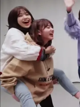 クラオンマと子どもたち🥰 #izone #lesserafim #sakura #eunchae #ive #yujin 