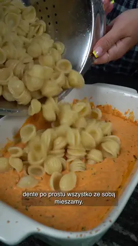 Najlepszy obiad dla leniwych 🥰 #makaron #fetapasta #feta #przepisy #szybkieprzepisy 