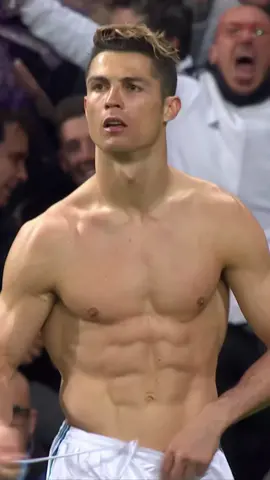 ronaldo vs messi body💀🤣 #fyp #foryou #ronaldo #messi 