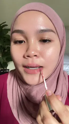 Trying 3 random colour lipmatte wardah! ❤️ #lipmatte #wardahlipmatte #wardahmalaysia #makeuptutorial #lipmatteviral 