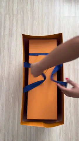 #CapCut #asmrunboxing #lvunboxing #luxuryunboxing #asmr #louisvuitton 