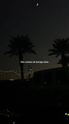 A gente morre e fica tudo aí… #jorgeemateus #temquesorrir #sertanejo #statu #tipografia 