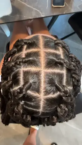 הצמות של GAMIZZZ 🥹😍 לקביעת תורים ניתן ליצור קשר בעמוד האינסטגרם (@gamiz), נמצאת בראשלצ #צמות #שיער #braids #hair #fyp 