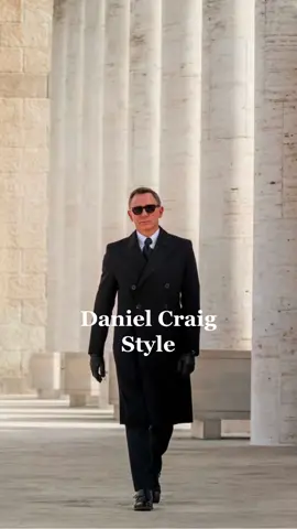 Daniel Craig style (Part 3) . #oldmoney #oldmoneyaesthetic #success #jamesbond #danielcraig #fashion #class #fy 