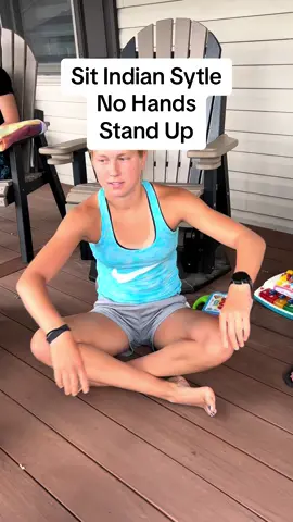 The end is the best!!😂💪🏼 Can you do this? #sit #stand #family #funny