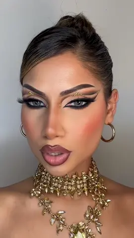 in love with this trend ✨ #makeup #transformation #fyp #foryoupage 