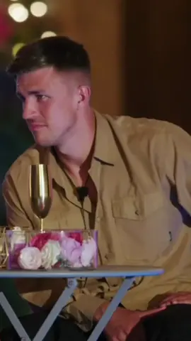 Love Island UK Mitch farting #LoveIsland #LoveIslandUK #farts #farting #guysfarting #fartsarefunny #farttok 