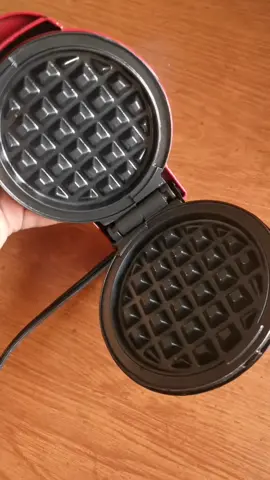 Una paciente me recomendó comprar una mini waflera y la mejor inversión #dash #wafflemaker 