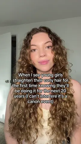 Why did we all do this #naturalhair #wavyhair #curlyhair 