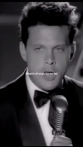 Por Debajo De La Mesa - Luis Miguel #luismiguel #pordebajodelamesa #romances #letrasdecanciones #lyrics #musica #music #parati #fyp #un_rincon_en_san_lucas 