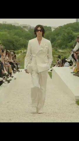 AMIRI Spring Sunmer 2024 #amiri #ss24 #mensfashion #fyp #foryou #fashiontiktok #catwalk #parisfashionweek #pfw #Runway #fashion 