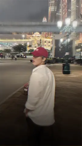 papa gula #eric #theboyz #tbz #deobi #kpop #fy #lewatberanda #foryoupage #4u #jj #fypシ゚viral 