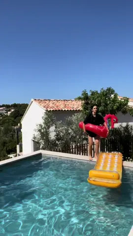 Je veux voir vos meilleur tentative de surf sur ce sons