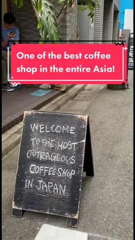 This is one of the best coffee shop in the entire Asia! If you are a coffee lover you cannot skip this cafe! 📍Turret Coffee, Tokyo #coffeeaddict #coffelover #coffee #japan #japanesecoffeeshop 