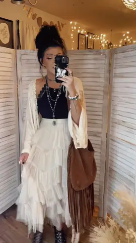 These two pieces paired together is a bohemian dream✨🤍#fyp #fypシ #bohemian #bohemianstyle #bohemianoutfits #gypsystyle #sundayfunday #sundayoutfit #OOTD #outfitinspo #outfitinspiration @Three Bird Nest @Flippie Hippie 