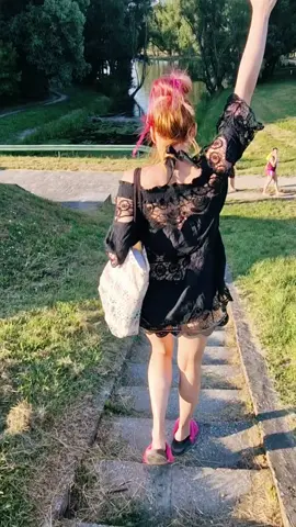 @Hevizozo @Zoltan @Csimcsi unokaöccse⚡️(Beni)🤌🏻 @Klara29 ❤️❤️❤️❤️❤️ és Récsöl ❤️❤️❤️❤️#lyolán #magyartiktok #nekedbemost #freeTimi #tájmi #csakneked 