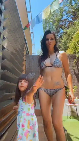 😎summer vibes✨ #mamanikki #nika #momanddaughter #fyp