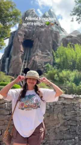 Outfit inspo for the best disney world park 🌳🖤 #wdwoutfit #animalkingdomdisney #disneyworldoutfits 