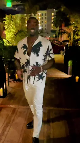 #OOTN #outfitideas #birthdayvibes #blackmenfashion #blackmenbeauty 