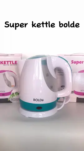SUPER KETTLE BOLDe - ORIGINAL - TEKO LISTRIK - PEMANAS AIR Harga Rp. 145.000 - Ketel listrik yg praktis, aman & berkualitas baik. - Digunakan untuk memanaskan air buat berbagai keperluan. - Insulasi bahan plastik tahan panas. - Material plastik PP utk Food Grade. - Buka tutup dgn sistem 1 jari (one click button). - Dilengkapi dengan lampu indikator. - Mempunyai switch ON/OFF. - Model terbaru dengan sensor panas automatis yang mencegah overheating. - Auto shut down memproteksi panas berlebih. - Pemanasan kembali bekerja ulang jika sensor mendingin (mirip kerja dispenser). - Kapasitas 0.9 liter. - Indikator batas air terlihat transparan. - Mendidih dalam rentang waktu 4 - 5 menit. - Daya listrik 900 W. - Panjang kabel listrik 65 cm. - Stop kontak dengan konektor massa. - Base heater berbahan plat stainless. - Meletakan ketel pada alas pemanas dpt dari segala arah (360 derajat). - Disajikan tanpa kabel listrik. - Penyaring dapat dilepaskan. - Bisa dicuci, mudah dibersihkan dan tanpa perawatan tambahan. - Ringan, mudah dibawa dan disimpan. - Dimensi: 190 x 140 x 190 mm. 📍Ready Stock Berjalan 📍Tersedia Harga Grosir dan Reseller 📍Update Harga Bisa Di Cek Di Web Kami 📍Belanja online bisa langsung ke Web toko kami 📍Melayani COD 📍Alamat Toko : Jln Pulau Irian,Penarungan (BRI Setiabudi keselatan) 📍Map : https://hellyshop.business.site 📍WA : https://wa.me/628113994099 📍WEB : https://hellyshop.mygostore.com #elektronikrumahtangga #dapurcantik #alatmasakdapur #tokoperabotanrumahtangga #tokoperabotanmurah #kotasingaraja #perabotmurah #ricecooker #kipasangin #tokobuleleng #tokosingaraja #infobuleleng #infosingaraja #pekenbuleleng #pasarbuleleng #foodchopper #tamankotasibgaraja #barangunik #kettlebolde #tekolistrik #pemanasair #ketellistrik #bolde #fypシ゚viral #fypシ #fypage #fyp 