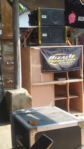 box supali bikin ulah😁🤙#soundsytemmalang #malangminitur #sinimatic #soundhajat #sahurontheroad #soundhajatantrenggalek 