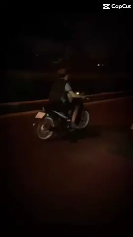 Si mắt tím tối cn hô ném hộ bố cái chào các lom dom ✈️🦋