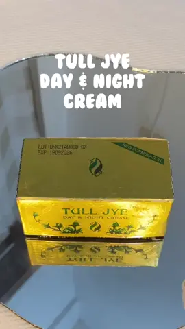 best seller selama 25 tahun dan gk pernah pudar hasil review bagusnya loh 😭✨💕#tulljye #skincare #dayandnightcream 