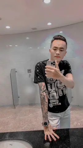 Nghe bài này thấm 😔