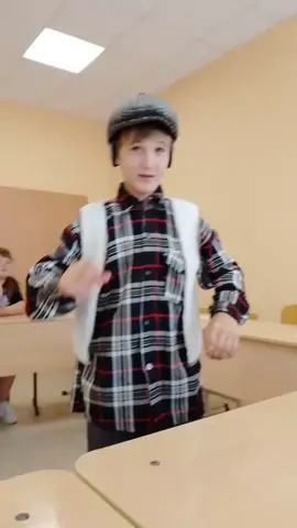 обзор бомжа