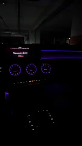 #fy #fyp #tiktok #mercedes #mercedesbenz #amg #ambientlight #povnightdrive #viral #foryou #car #a250amg #a180amg 