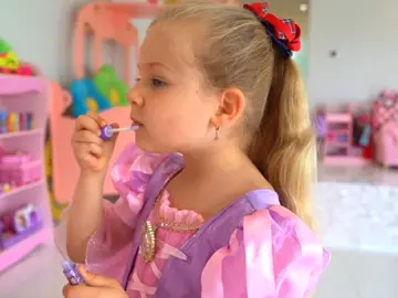 #toy #pink #car #princess 