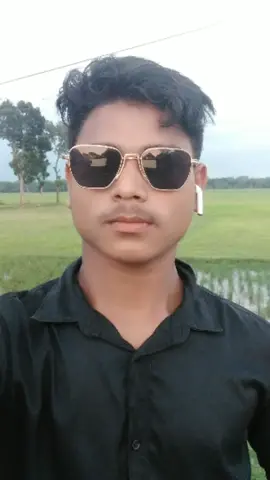 #vairal #foryou #foryourpage #trending #tiltok #onthisday #unfrezzmyaccount 