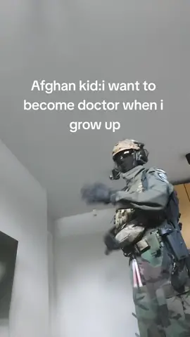 he was running so fast bro...#airsoft #dream#airsoft#fyp#military#voicesinmyhead#intrusivethoughts#stayforward#pmc#privatemilitarycontractor#specialforces#forwardobservationsgroup#FOG#militarymemes#airosftfunny#blackhumor #krzywatwarz 