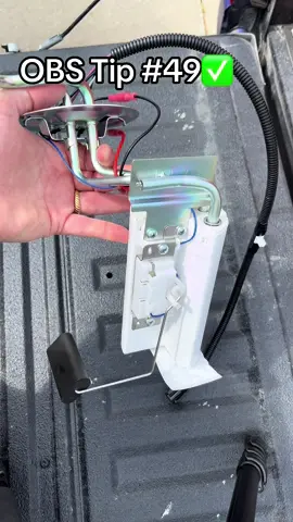Is something wrong with you fuel gauge, is the needle not pointing in the correct location, is one fuel tank filling another? Well watch this, to see what failures cause these probelms.  #desolatemotorsports #desolatefamily #makingbroncosgreatagain #theminutemasters #prerunner #prerunnerdaily #ford #fordf150 #f150 #f150nation #obsford #obsf150 #1995fordf150 #offroad #offroading #rust #obsbronco #bronco #bajahidretrofits #DIY #automotive #obsfordtips #truck #trucks #fordbronco #4x4 #4wd #ford302 #fyp #foryoupage #fuel #fuelpump #fuelpumpproblems #fuelgauge 