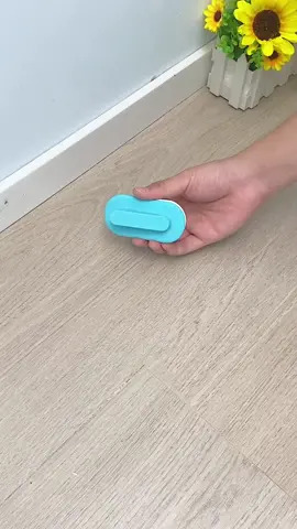 Easy to stop the door moving😏#goodstuff #goodthings #homehacks #householditems #useful #LearnOnTikTok #tiktokmademebuyit #fyp #foryou 