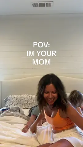 Literally seeking fun in the mundane🧡✨🦋#momoffour #MomsofTikTok #momlife #toddlermom #girlmom #boymom #momlifebelike #realmomlife 